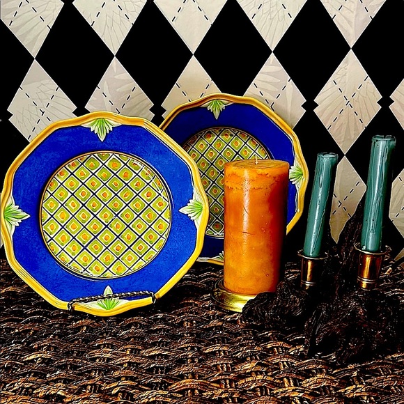 Pair of Pfaltzgraff Villa della Luna Luncheon Plates – Hand-Painted - Picture 3 of 8